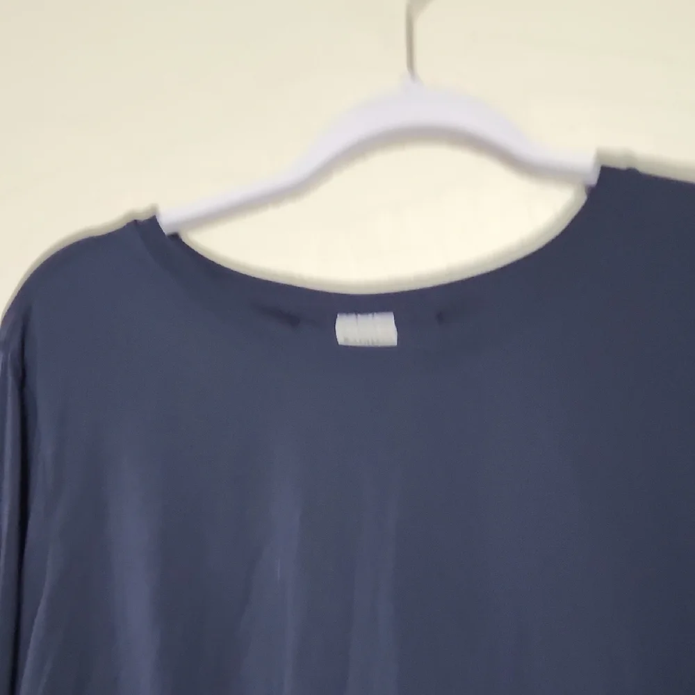 Elegant Navy Long Sleeve Women's Top - Picture 5 of 7
